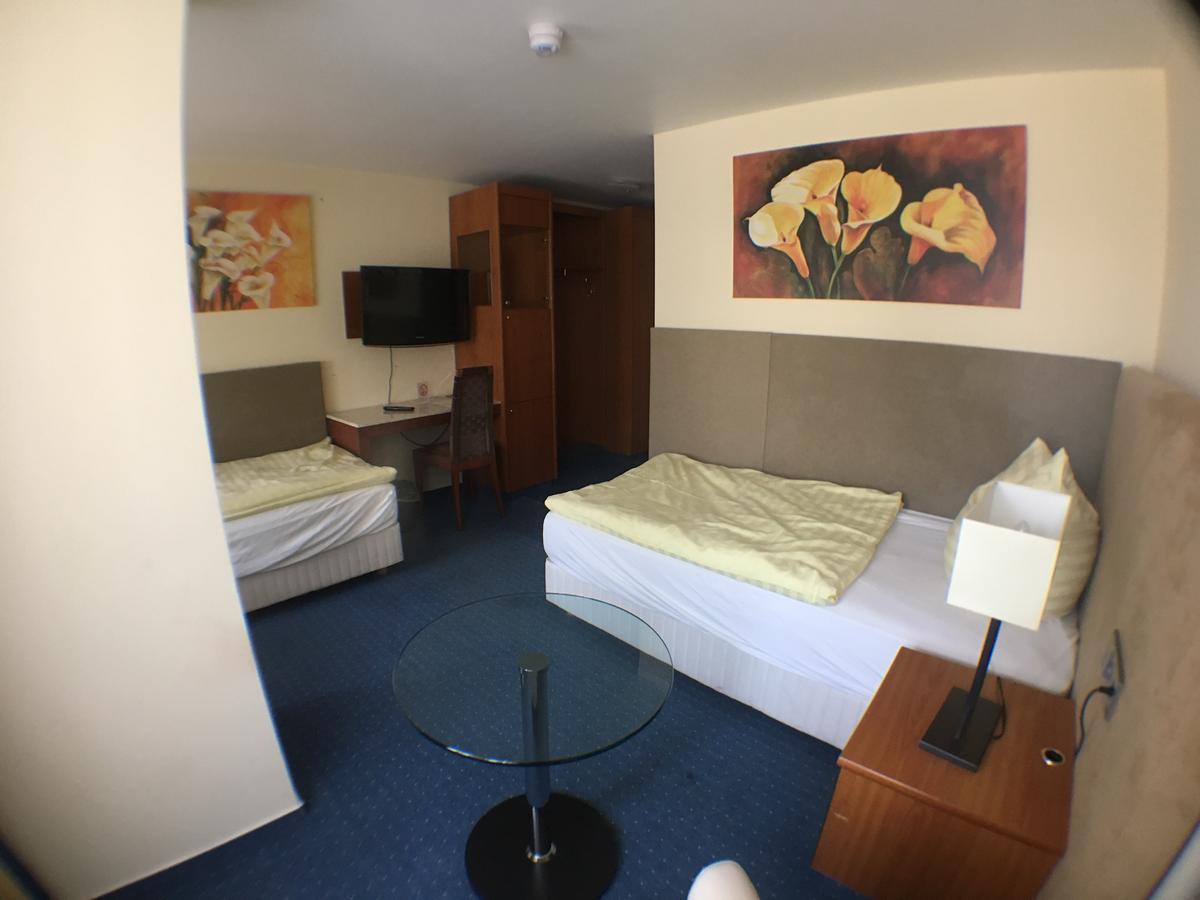 Motel Monteur Aschersleben Eksteriør bilde
