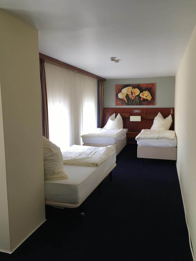 Motel Monteur Aschersleben Eksteriør bilde